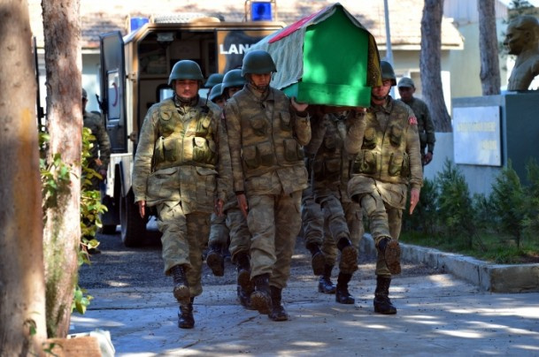 Süleyman Şah için askeri ve dini tören