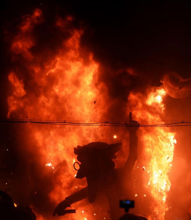 Yolsuzluk yapanların yakıldığı festival 'Las Fallas'