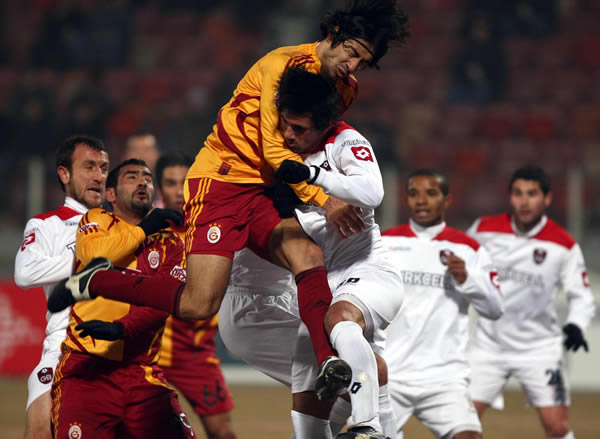 OFTAŞ, Galatasaray'ı altüst etti