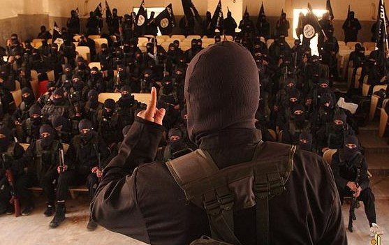 IŞİD'li teröristler mezun oldu!