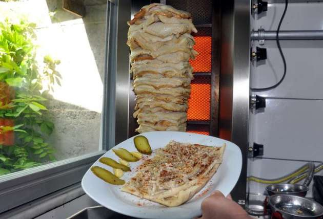 Siz hiç işkembe döner yediniz mi?