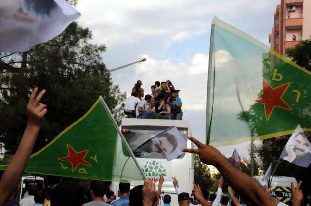  20 bin kişiden IŞİD protestosu!