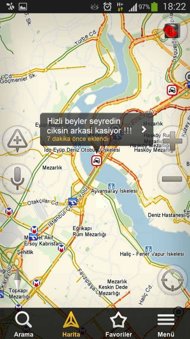 İntihar teşebbüsü trafiği kilitleyince...