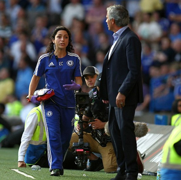 Mourinho'dan  kadın kulüp doktoruna tepki 