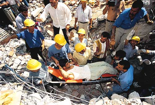 17 Ağustos depreminden unutulmaz kareler