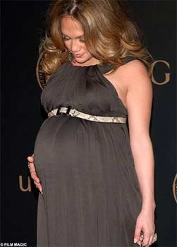 Hamile Jennifer Lopez