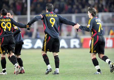 Ali Sami Yen'de gol sağanağı
