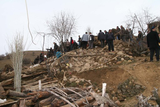 Elazığ depreminden ilk fotoğraflar