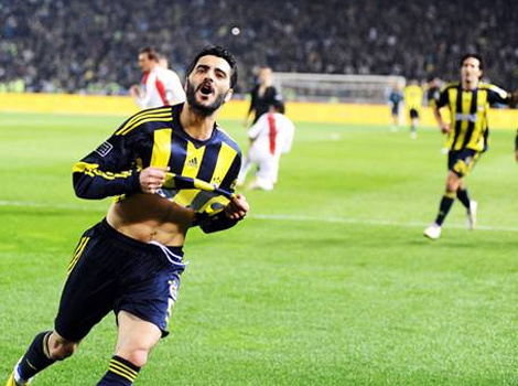 Fener 12'den vurdu