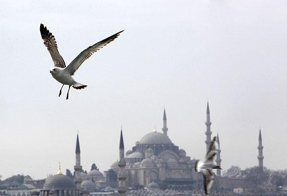 Reuters bu fotoğraflarla İstanbul'a çağırdı