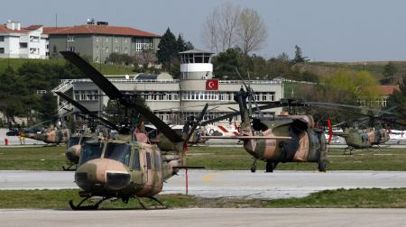 Kara Kuvvetleri’nin kadın pilotları