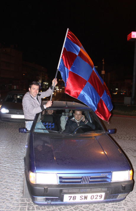 Karabük sokaklara döküldü