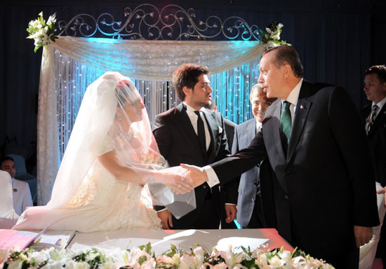 AK Parti ve MHP nikah kıydı