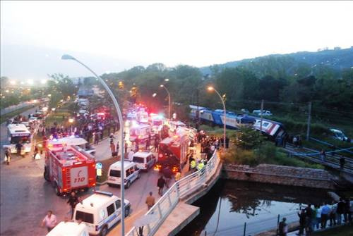 Kocaeli'de tren kazası