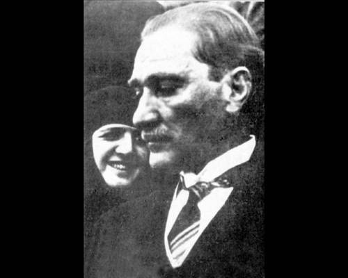 Atatürk'ün çok az bilinen 250 fotoğrafı