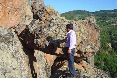 İnsan yüzlü kayalar keşfedilmeyi bekliyor