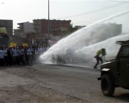 BDP'li vekilin kalçası kırıldı!