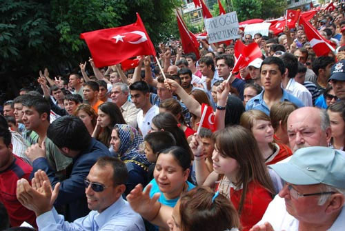 Şehit cenazelerinden yürekleri burkan görüntüler