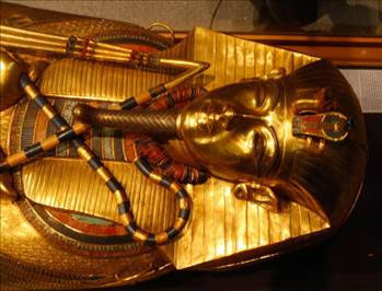 Tutanhamun'un ölümünde yeni iddia