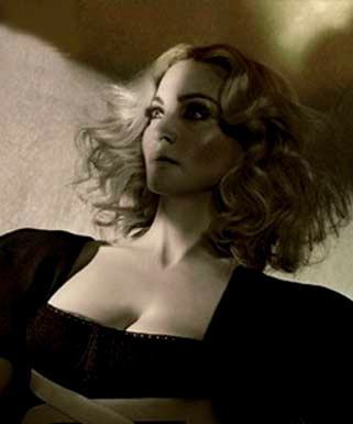 Madonna'ya Sibel Can taktiği!