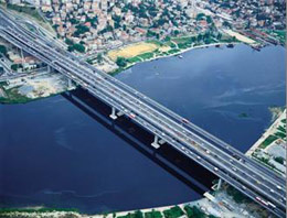 Haliç Metro Köprü inşaatı tam gaz