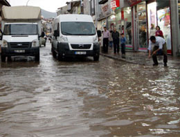 İstanbul yağmura teslim oldu