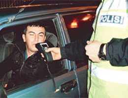Alkollü sürücüye hapis cezası geliyor!