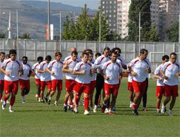 Samsunspor'da hedef Altay maçı