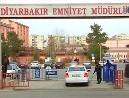 Diyarbakır'da bombalı araç paniği 