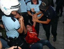 TAYAD'lılar Ankara'da polisle çatıştı