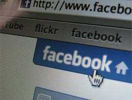 Facebook'tan eşcinsellere sansür