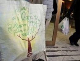 İtalya plastik torbayı yasaklıyor