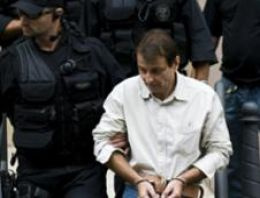 Brezilya Battisti'yi iade etmiyor