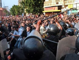 Mısır'da 47 polis memuru tutuklandı