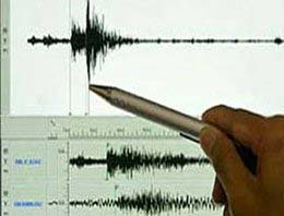 6.9 büyüklüğündeki deprem korku yarattı