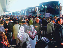 Terminalde bayram yoğunluğu