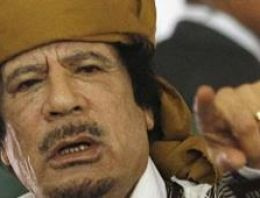 Kaçak Kaddafi dede oldu