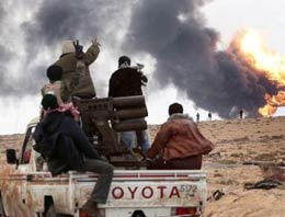 NATO ve Kaddafi sivilleri öldürüyor