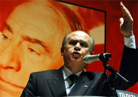 Bahçeli’ye dava hazırlığı