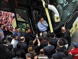 BDP'nin seçim otobüsünde arama