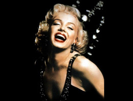 Bu seks filmindeki kadın Marilyn mi? (video)