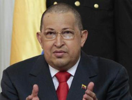 Hugo Chavez ameliyat oldu