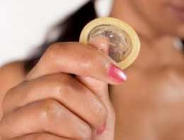Bir mesajla prezervatif kapınızda