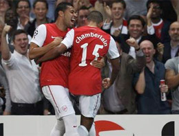 Eski Fenerli Santos attı Arsenal kazandı