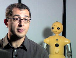 Türk bilim adamından robotlara beden dili