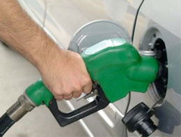 Benzin fiyatları rekor seviyeye ulaşacak mı?