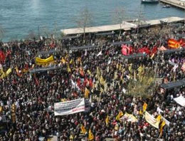 Alevi örgütleri Kadıköy'e akın etti