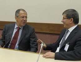 Davutoğlu, Lavrov’la Suriye'yi görüştü