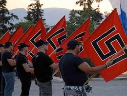 Yunan ırkıç parti sol eğilimli çıktı