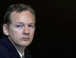 İsveç Assange’ı bekliyor